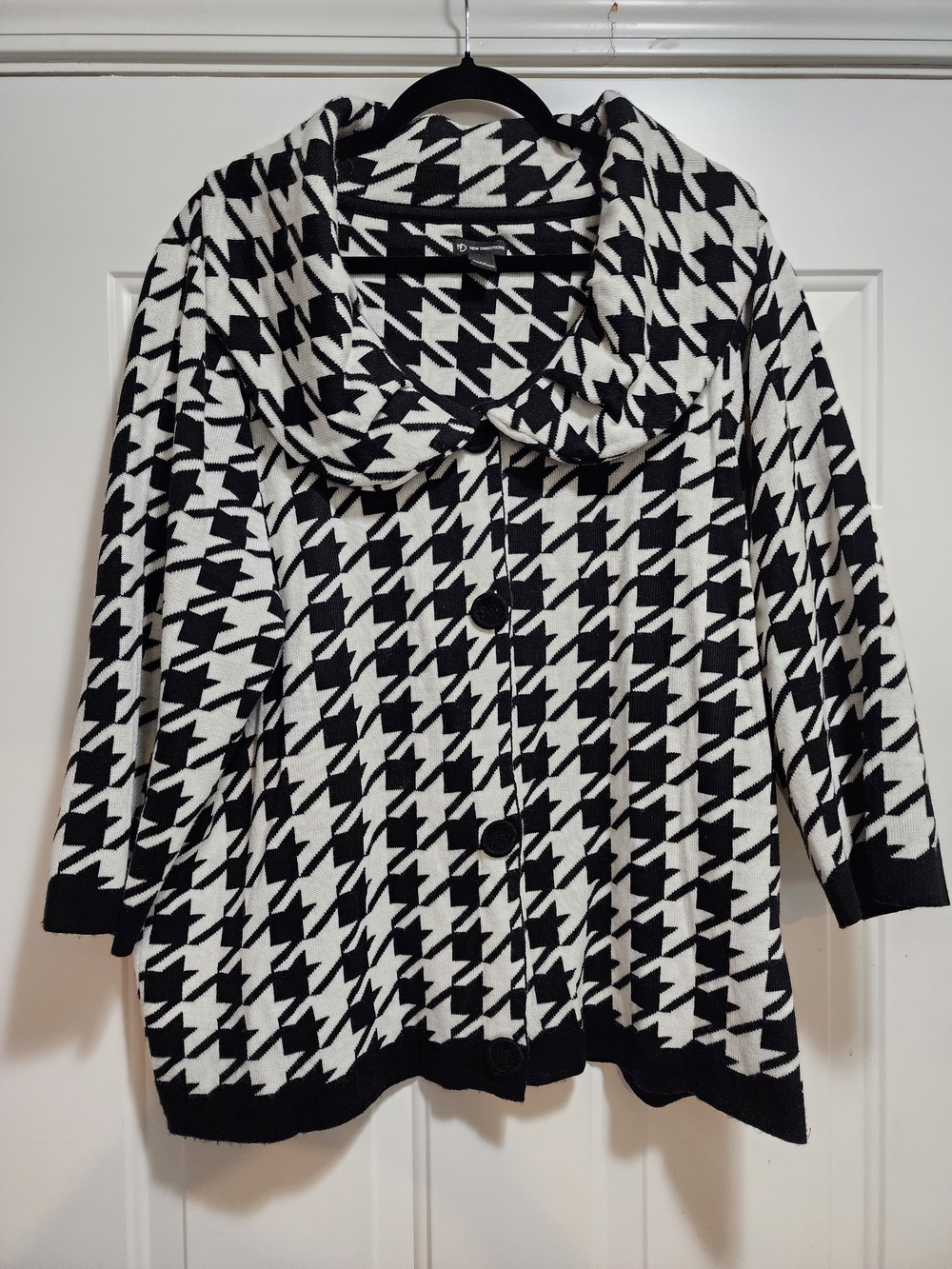 New Directions Houndstooth Cowl Neck Button Cardigan Black White Size 2X
